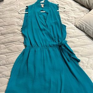 Forever 21 Teal sleeveless wrap dress